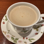 紅茶と洋酒の店 リンクス - かき混ぜてお飲みください♪と店員さんより
