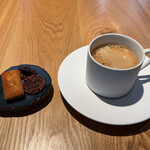 リヴィエール キャレ - コーヒーとお茶菓子