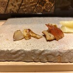 すし岩瀬 - 北寄貝炙り