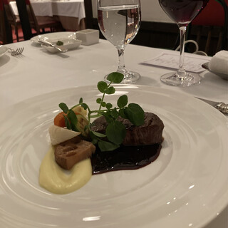 迎賓館>世界最高級シリーズディナープレート