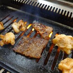さわなか焼肉 - ホルモン&アバラよく焼き中(*´σｰ｀)