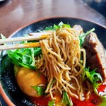 麺屋　たか - 細縮れ麺が抜群に美味しいです