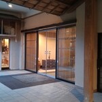 KAMEYA HOTEL - 玄関入口