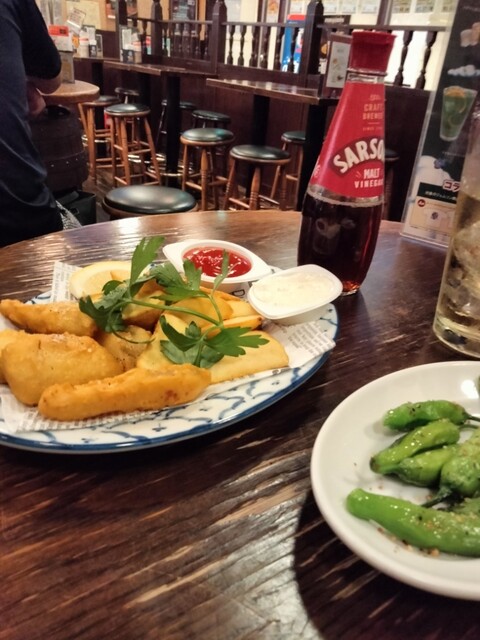 82 Rotteshitihoterukinshichoten