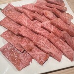 炭火極味焼肉 英 - 