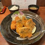 酒肴 新屋敷 - 三神フライ定食