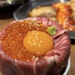 キンキン麦酒とプリっと小腸 近江牛畜産あさひ 山科駅前店 - 