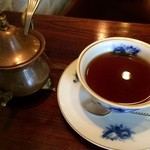 カフェ　パルティータ - 渋めの紅茶は目が覚めます♥︎