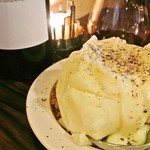 西新井 生ハム nibu - マッシュポテトとひき肉、たっぷりのホットチーズかけ　600円