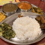 プルジャ ダイニング - 