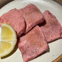 焼肉一頭両騨 町田本店 - 