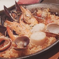 白金Baru - シーフードMIXパエーリャ