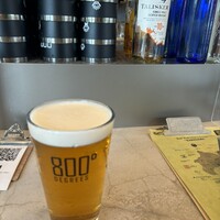 800°DEGREES ARTISAN PIZZERIA - タリスカー10年は並んでいるが、ディスプレーとの事