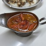 かれーの店 うどん  - きのこの叫びチーズ入りトマトトッピング