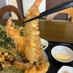 和食 すずき - 大海老天リフト。