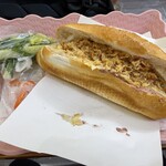 Banh Mi Huynh Hoa - 