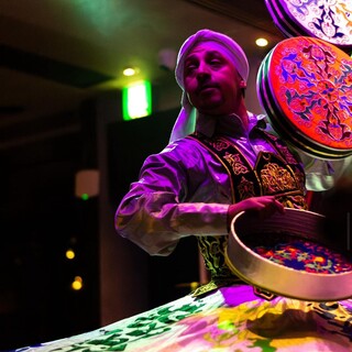 ベリーダンスショーやアラビアンナイトで、記憶に残るひと時を♪