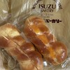 イスズベーカリー 本店