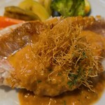 キッチン ブルー グローブ - 正面から、赤魚は鯛かな？