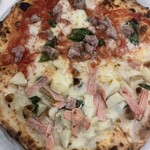 トラットリアエピッツェリアヤンモ - 