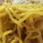 トキワ - 西山製麺のような黄色い中太のちぢれがあるタイプの麺