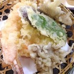 栄寿し - 天ぷら定食の天ぷら〜✨