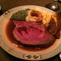 ロウリーズ・ザ・プライムリブ 恵比寿ガーデンプレイス店 - 