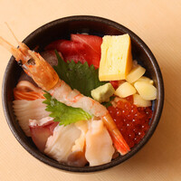 海鮮丼