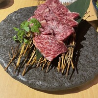 近江うし焼肉 にくTATSU 銀座店 - 