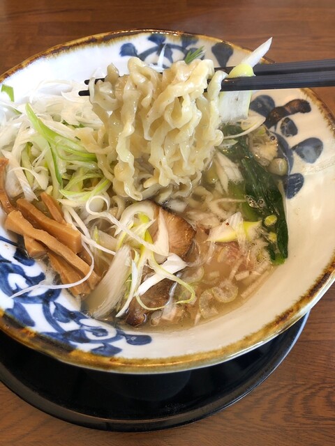 中華そば 金魚 - 桜水（ラーメン）の写真