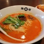 陳麻家 - 担々麺セット 900円。