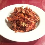 どろぶた家 - 「白菜キムチサラダ」ケジャン風の味付けで白菜を食べるのが最高です。