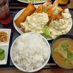 わ楽 - タルタルミックスフライ定食