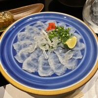 逸品料理屋 流石 - 河豚てっさ