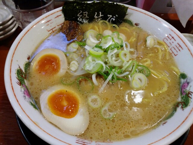 花丸軒 巽店 - 北巽/ラーメン | 食べログ