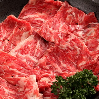 コスパ◎人気の「めちゃ旨カルビ」や数量限定「幻のけむり焼き」