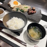 神戸牛 鉄板焼 リオ 大阪御堂筋店 - 