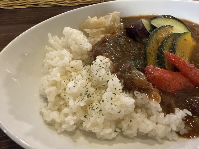 Chika Kissa Tabuko photo 2