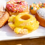 Randy's Donuts - 