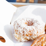 Randy's Donuts - 