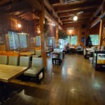 CAFE あめんぼ - 店内入口から撮影