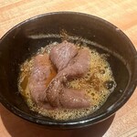 よろにく - トリュフを満遍なくかけてもらえる