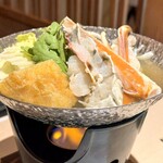 神楽坂 蟹いさみ - あられ鍋