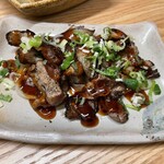 わら焼 鉄板焼 いやさか - 豚のわら焼黒酢あんかけ