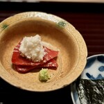 多仁本 - 多仁本さんの鮪は、お鮨屋さんでいただく鮪より好みかも(^^)
      味わいが柔らかくて、きれいなんですよね。