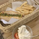 喫茶珈琲店 ピノキオ イオンモール東浦店 - 