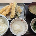 天丼・天ぷら本舗 さん天 - 料理写真: