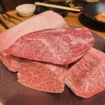 GU3F - 本日のお肉（塊）