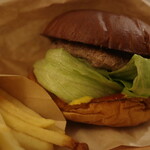HACHI-HACHI BURGERS CAFE - 料理写真: