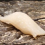 おたる政寿司 - 十二、すみいかを塩で (追加の一貫目)